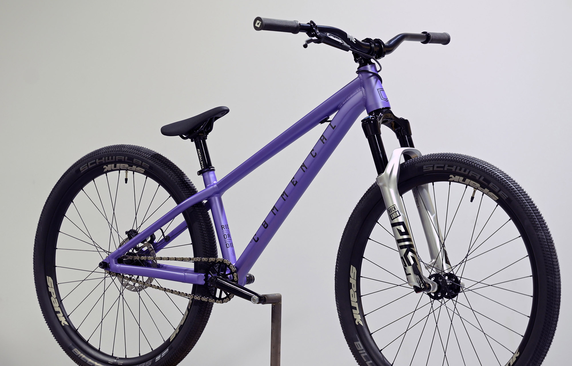 COMMENCAL ABSOLUT RS METALLIC LILAC - L (22140403) image cover number large 2