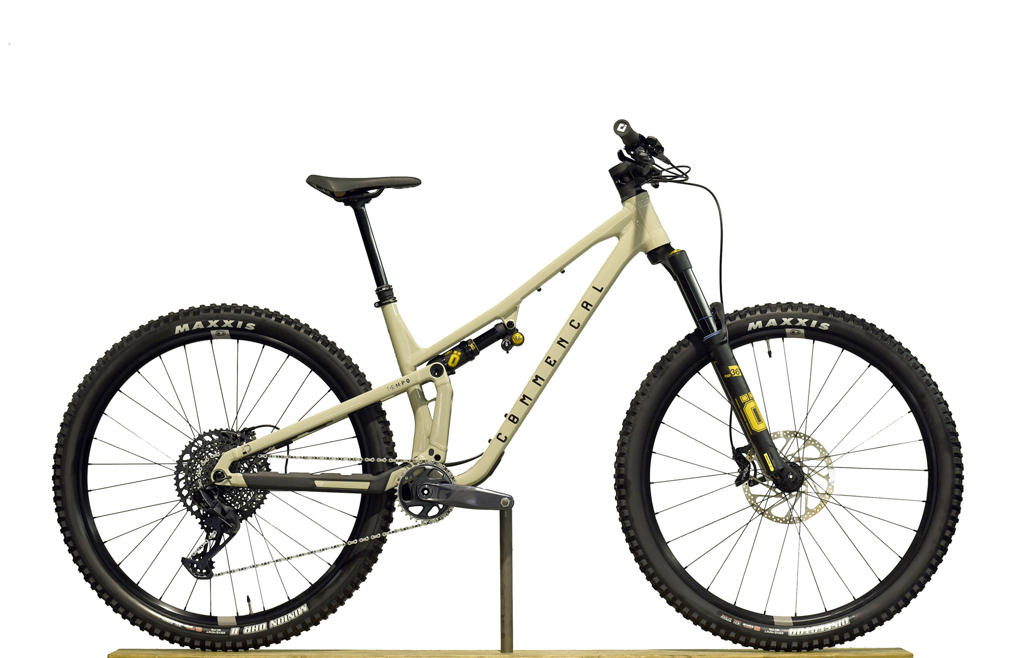 COMMENCAL T.E.M.P.O. OHLINS EDITION CHALK - M (22123902) image number null