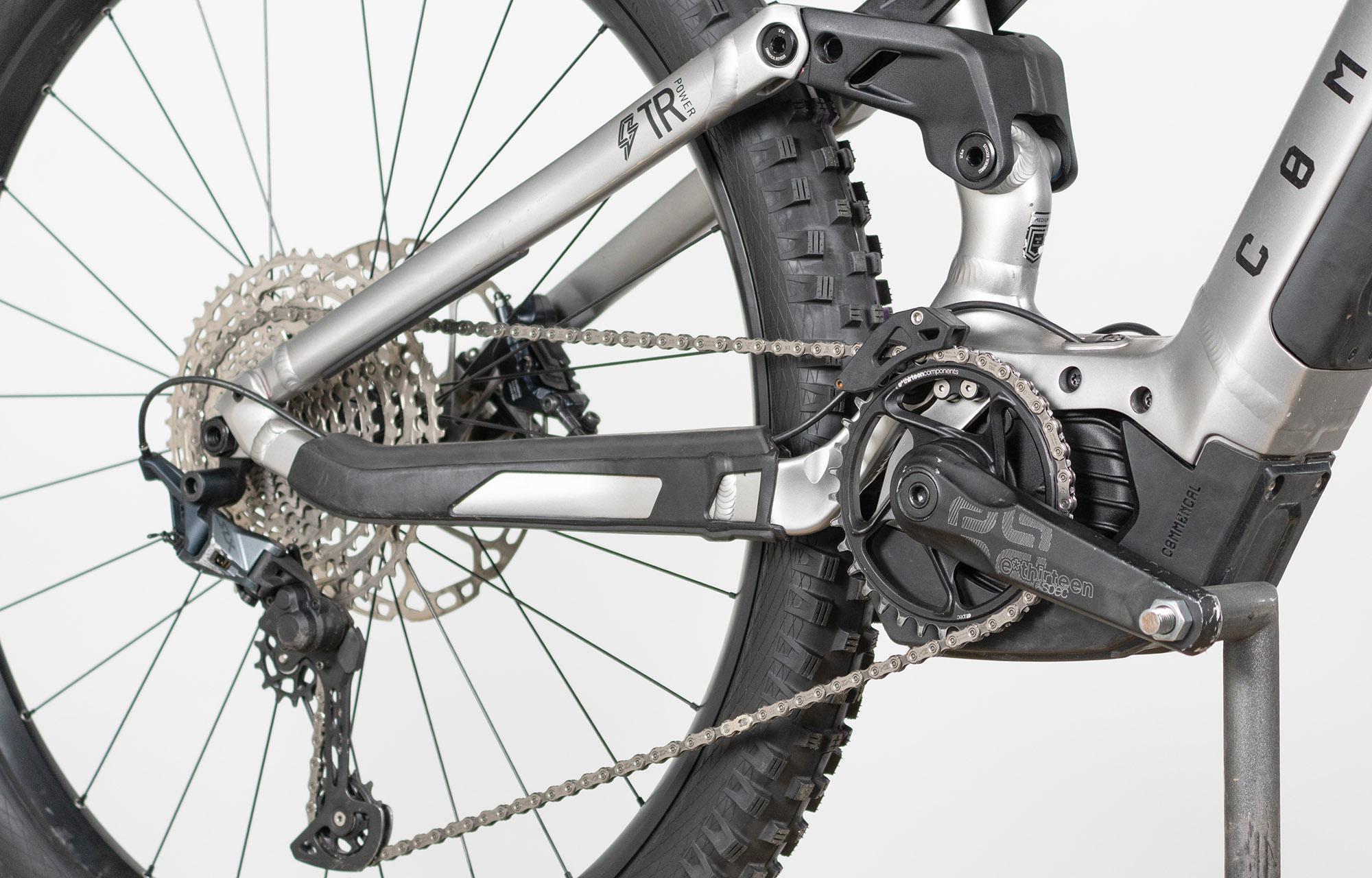 COMMENCAL META POWER TR BOSCH ESSENTIAL SILVER - M (22180202) 439m image cover number large 1