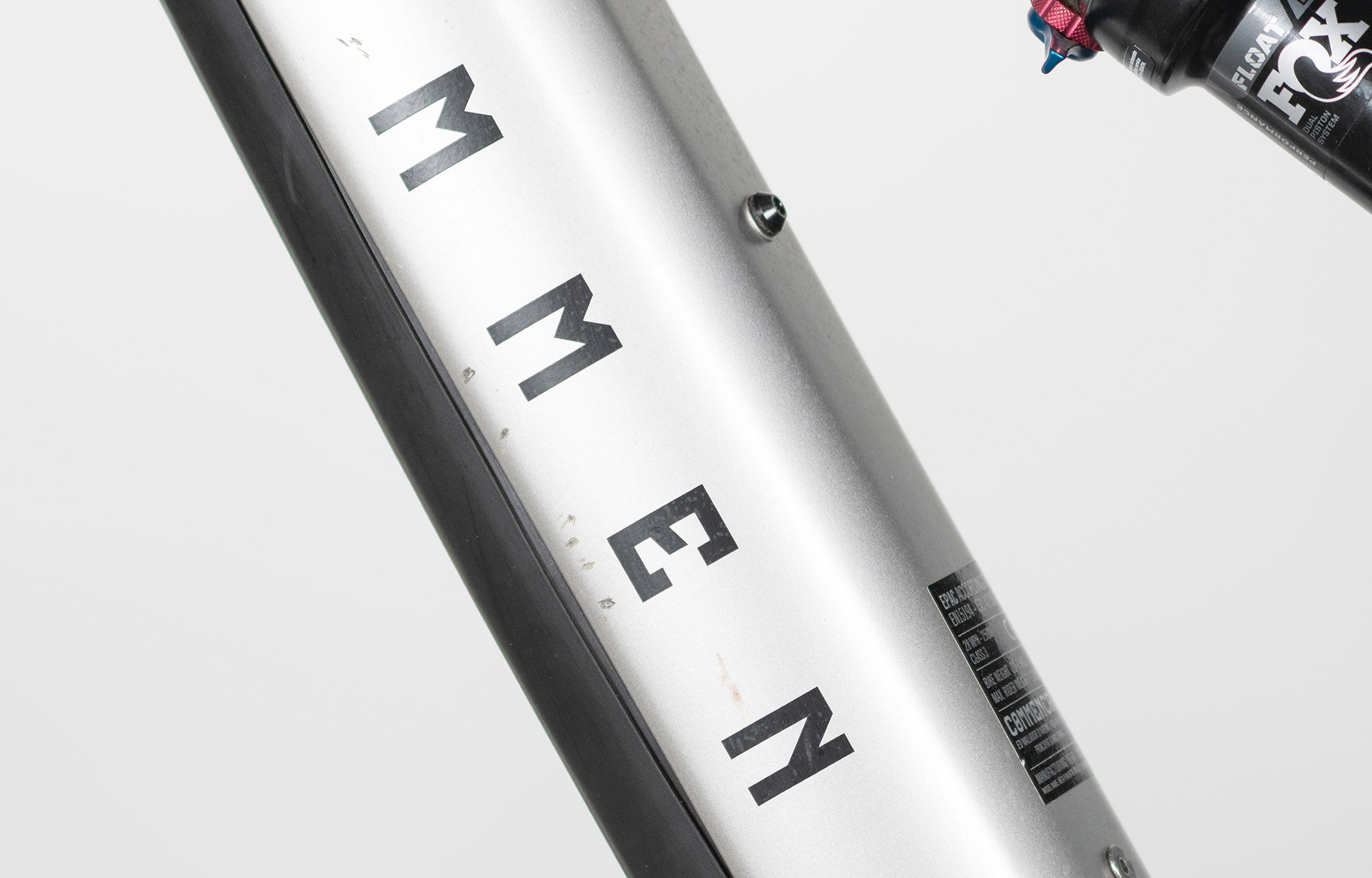 COMMENCAL META POWER TR BOSCH ESSENTIAL SILVER - M (22180202) 439m image cover number large 8